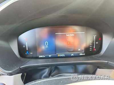 Zdjęcie 9 z 12 samochodu: 2023 FORD ESCAPE ACTIVE VIN:1FMCU9GN7PUB40875 - miniatura