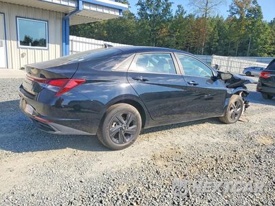 Trzecie zdjęcie samochodu z tyłu: 2023 HYUNDAI ELANTRA SEL VIN:KMHLM4AG8PU452748 - miniatura