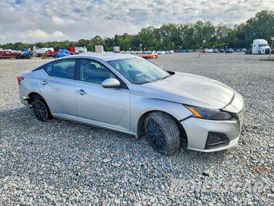 Czwarte zdjęcie samochodu z boku: 2025 NISSAN ALTIMA SV VIN:1N4BL4DV3SN412597 - miniatura