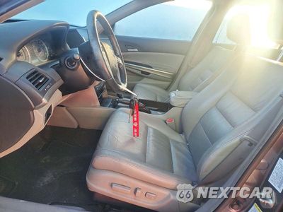 Zdjęcie 7 z 12 samochodu: 2009 HONDA ACCORD VIN:5KBCP36849B002325 - miniatura