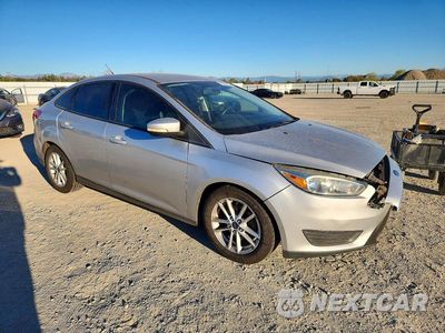 Czwarte zdjęcie samochodu z boku: 2015 FORD FOCUS SE VIN:1FADP3F24FL289288 - miniatura