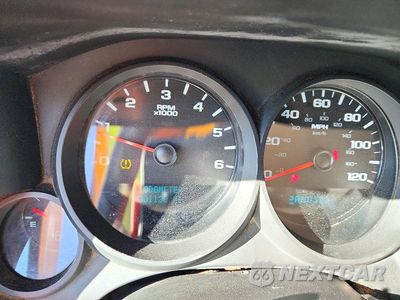 Zdjęcie 9 z 12 samochodu: 2008 CHEVROLET SILVERADO C1500 VIN:1GCEC14X68Z184006 - miniatura