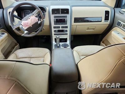 Zdjęcie 8 z 14 samochodu: 2009 LINCOLN MKX VIN:2LMDU88C09BJ08469 - miniatura