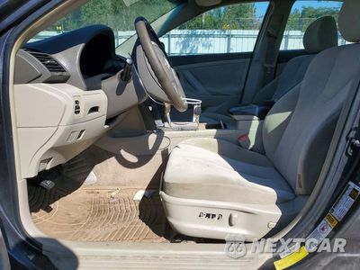 Zdjęcie 7 z 12 samochodu: 2010 TOYOTA CAMRY LE VIN:4T1BF3EK9AU116676 - miniatura