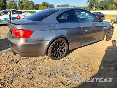 Trzecie zdjęcie samochodu z tyłu: 2011 BMW M3 VIN:WBSKG9C56BE367922 - miniatura