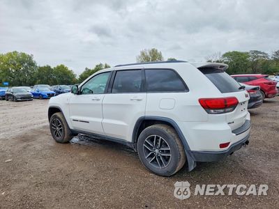 Drugie zdjęcie samochodu z przodu: 2017 JEEP GRAND CHEROKEE TRAILHAWK VIN:1C4RJFLG4HC617735 - miniatura