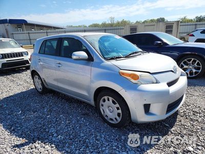 Czwarte zdjęcie samochodu z boku: 2008 SCION XD BASE VIN:JTKKU10498J015505 - miniatura