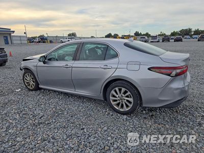 Drugie zdjęcie samochodu z przodu: 2023 TOYOTA CAMRY LE VIN:4T1C11AK2PU092517 - miniatura
