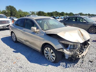Czwarte zdjęcie samochodu z boku: 2013 HONDA ACCORD EX VIN:1HGCR2F70DA208013 - miniatura