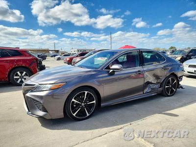 2018 TOYOTA CAMRY XSE 4T1B61HK6JU136903 - główne zdjęcie licytacji z USA - miniatura