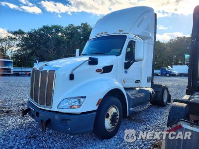2020 PETERBILT 579 SEMI TRUCK 1XPBA48XXLD685747 - główne zdjęcie licytacji z USA - miniatura