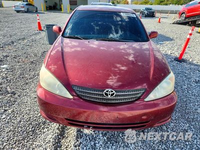 Piąte zdjęcie samochodu w środku: 2003 TOYOTA CAMRY LE VIN:4T1BE32K93U134461 - miniatura