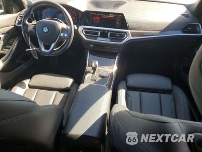 Zdjęcie 8 z 12 samochodu: 2020 BMW 330XI VIN:3MW5R7J07L8B23191 - miniatura