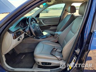 Zdjęcie 7 z 12 samochodu: 2011 BMW 328 I VIN:WBAPH7C54BE681838 - miniatura