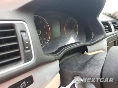 Zdjęcie 9 z 12 samochodu: 2012 VOLKSWAGEN PASSAT SE VIN:1VWBP7A33CC006543 - miniatura