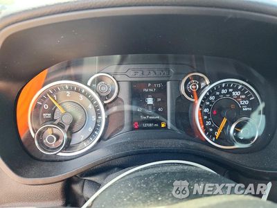 Zdjęcie 9 z 12 samochodu: 2019 RAM 1500 BIG HORN/LONE STAR VIN:1C6RREBT9KN891713 - miniatura
