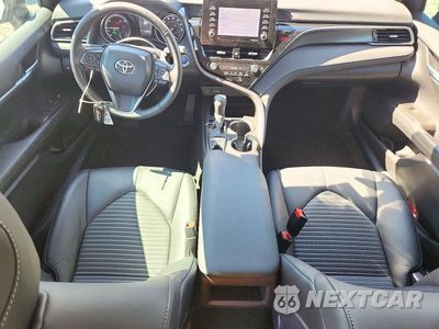 Zdjęcie 8 z 13 samochodu: 2024 TOYOTA CAMRY HYBRID SE VIN:4T1G31AK5RU622865 - miniatura
