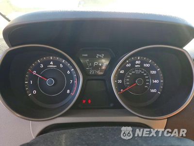 Zdjęcie 9 z 12 samochodu: 2016 HYUNDAI ELANTRA VALUE EDITION VIN:5NPDH4AE6GH768350 - miniatura