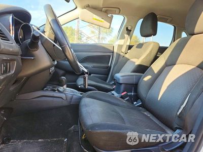 Zdjęcie 7 z 13 samochodu: 2017 MITSUBISHI OUTLANDER SPORT ES VIN:JA4AR3AW4HZ043028 - miniatura