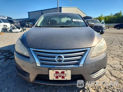 Piąte zdjęcie samochodu w środku: 2015 NISSAN SENTRA SV VIN:3N1AB7AP5FL672198 - miniatura