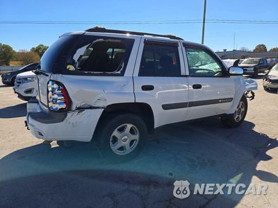 Trzecie zdjęcie samochodu z tyłu: 2003 CHEVROLET TRAILBLAZER LS VIN:1GNDS13SX32270710 - miniatura