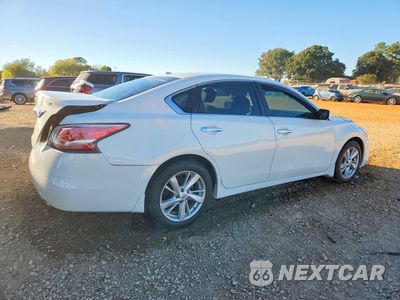 Trzecie zdjęcie samochodu z tyłu: 2015 NISSAN ALTIMA 2.5 SV VIN:1N4AL3AP5FC272534 - miniatura