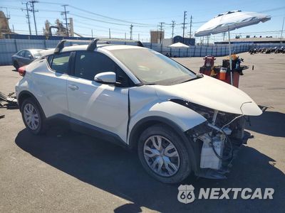 Czwarte zdjęcie samochodu z boku: 2019 TOYOTA C-HR LE VIN:JTNKHMBX6K1023343 - miniatura