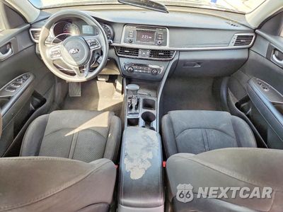 Zdjęcie 8 z 12 samochodu: 2017 KIA OPTIMA LX VIN:5XXGT4L31HG146193 - miniatura