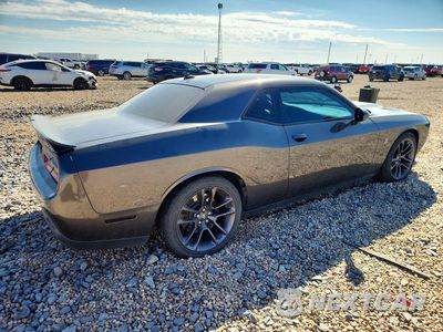Trzecie zdjęcie samochodu z tyłu: 2023 DODGE CHALLENGER R/T SCAT PACK VIN:2C3CDZFJ3PH574933 - miniatura
