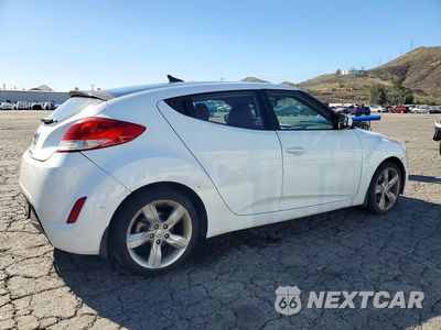 Trzecie zdjęcie samochodu z tyłu: 2014 HYUNDAI VELOSTER BASE VIN:KMHTC6AD3EU194639 - miniatura