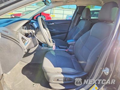 Zdjęcie 7 z 12 samochodu: 2018 CHEVROLET CRUZE LT VIN:1G1BE5SM4J7150332 - miniatura
