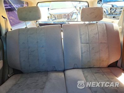 Zdjęcie 10 z 13 samochodu: 2002 TOYOTA 4RUNNER SR5 VIN:JT3GN86R520221895 - miniatura