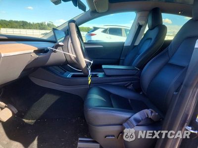 Zdjęcie 7 z 12 samochodu: 2023 TESLA MODEL Y VIN:7SAYGDEE4PA200983 - miniatura