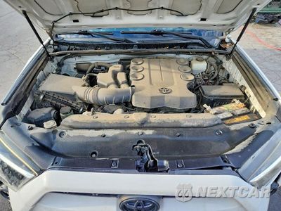 Zdjęcie 12 z 13 samochodu: 2014 TOYOTA 4RUNNER SR5 VIN:JTEBU5JR4E5193539 - miniatura