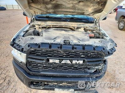 Zdjęcie 11 z 12 samochodu: 2022 RAM 2500 TRADESMAN VIN:3C6UR5CJ8NG390719 - miniatura