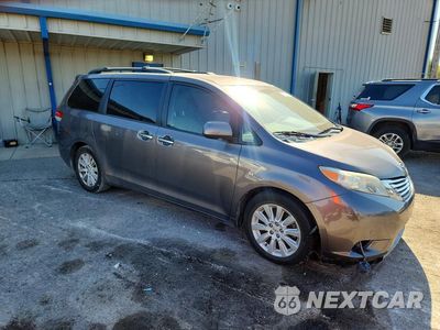 Czwarte zdjęcie samochodu z boku: 2012 TOYOTA SIENNA LIMITED 7-PASSENGER VIN:5TDYK3DC8CS187895 - miniatura