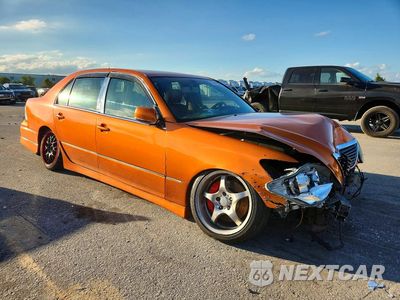 Czwarte zdjęcie samochodu z boku: 2004 LEXUS LS 430 VIN:JTHBN36F140162196 - miniatura
