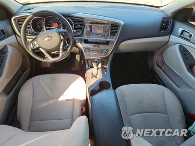 Zdjęcie 8 z 12 samochodu: 2013 KIA OPTIMA LX VIN:KNAGM4A76D5431227 - miniatura