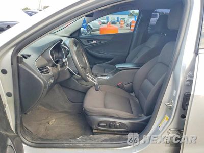 Zdjęcie 7 z 12 samochodu: 2019 CHEVROLET MALIBU LT VIN:1G1ZD5ST6KF157346 - miniatura