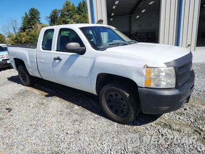 Czwarte zdjęcie samochodu z boku: 2010 CHEVROLET SILVERADO C1500 VIN:1G0RKSF35BZ401638 - miniatura