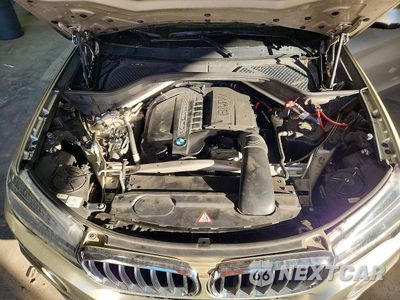 Zdjęcie 12 z 13 samochodu: 2015 BMW X5 XDRIVE35I VIN:5UXKR0C58F0K52754 - miniatura