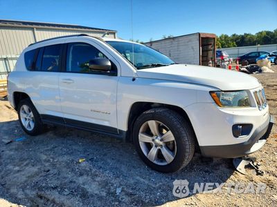 Czwarte zdjęcie samochodu z boku: 2016 JEEP COMPASS SPORT VIN:1C4NJCBA1GD670508 - miniatura