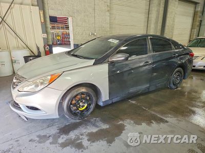 2014 HYUNDAI SONATA GLS 5NPEB4AC3EH921817 - główne zdjęcie licytacji z USA - miniatura