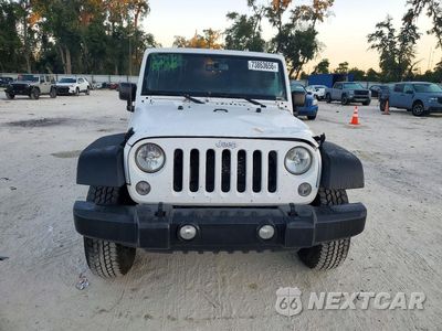 Piąte zdjęcie samochodu w środku: 2018 JEEP WRANGLER UNLIMITED SPORT VIN:1C4BJWDG5JL800311 - miniatura