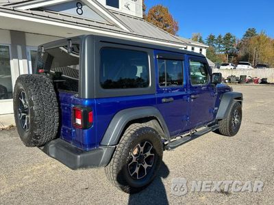 Czwarte zdjęcie samochodu z boku: 2019 JEEP WRANGLER UNLIMITED SPORT VIN:1C4HJXDG1KW597059 - miniatura