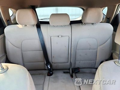 Zdjęcie 10 z 14 samochodu: 2019 HYUNDAI TUCSON VALUE VIN:KM8J33A40KU935203 - miniatura