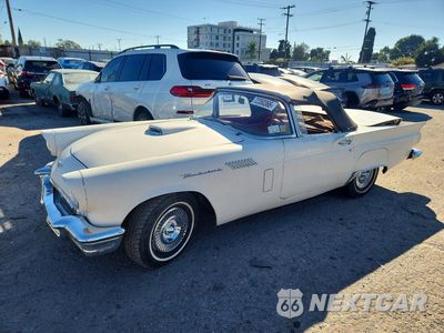 1957 FORD THUNDERBIRD 07FH271684 - główne zdjęcie licytacji z USA - miniatura