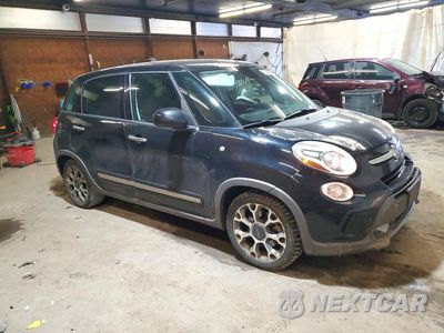 Czwarte zdjęcie samochodu z boku: 2014 FIAT 500L TREKKING VIN:ZFBCFADHXEZ007688 - miniatura