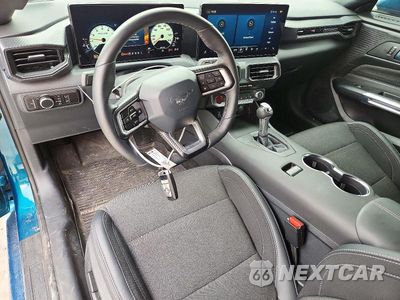 Zdjęcie 8 z 12 samochodu: 2026 FORD MUSTANG VIN:1FA6P8TH4T5125781 - miniatura