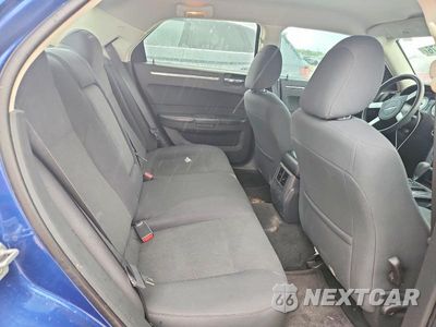 Zdjęcie 10 z 12 samochodu: 2010 CHRYSLER 300 TOURING VIN:2C3CA1CV6AH320383 - miniatura